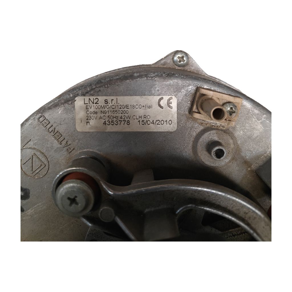 Extractor LN2 E18C0090NH · N911650200 para Saunier Duval Thema F24 NOX: Vista de componente